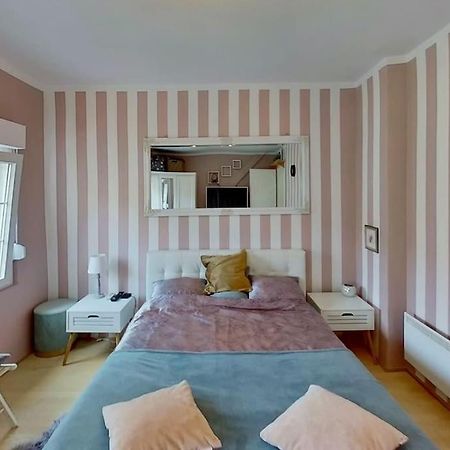 Apartment Bonjour, 5Th Floor, No Elevator Загреб Екстериор снимка